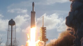 SpaceX's Falcon Heavy is on its third flight