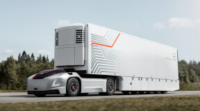 Беспилотному грузовику Volvo нашли первое применение