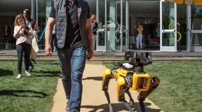 Jeff Bezos and his new dog from Boston Dynamics
