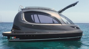 Jet Capsule Presents Its New Mini Yacht