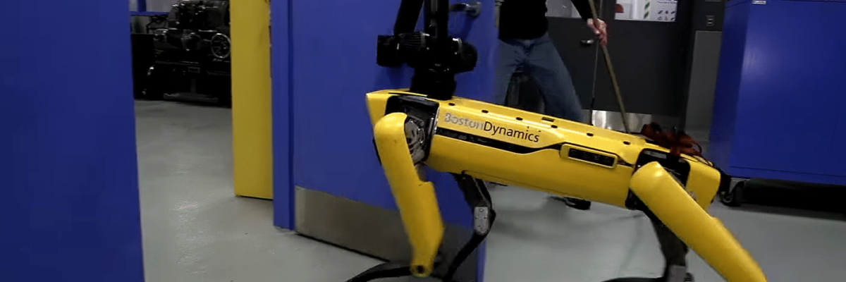 В Boston Dynamics снова «издеваются» над роботами
