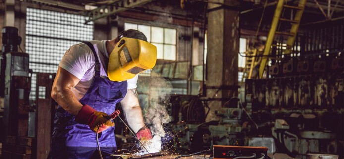 Создан способ сварки металла и пластика