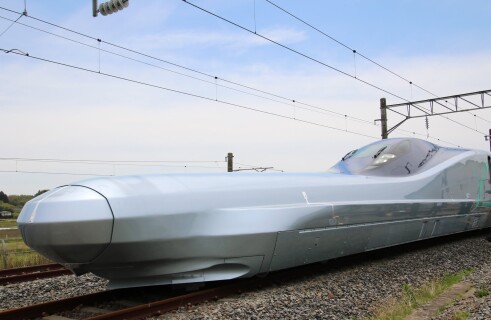 Alfa-X — японский поезд-пуля