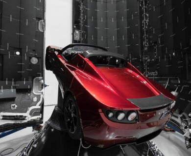 SpaceX will launch its “Falcon Heavy” on February 6th with Elon Musk's personal car on board