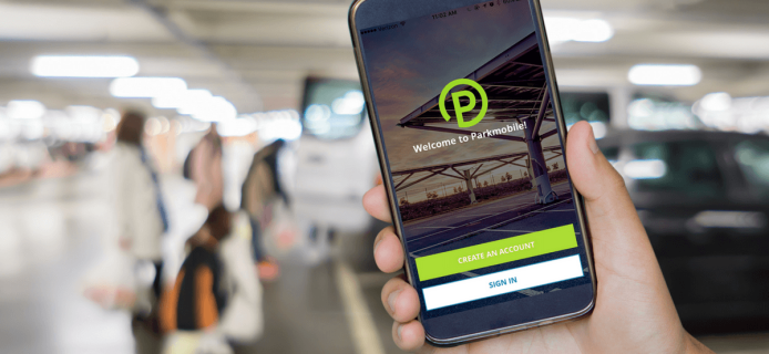 BMW acquires the Parkmobile app in order to cope with urban traffic
