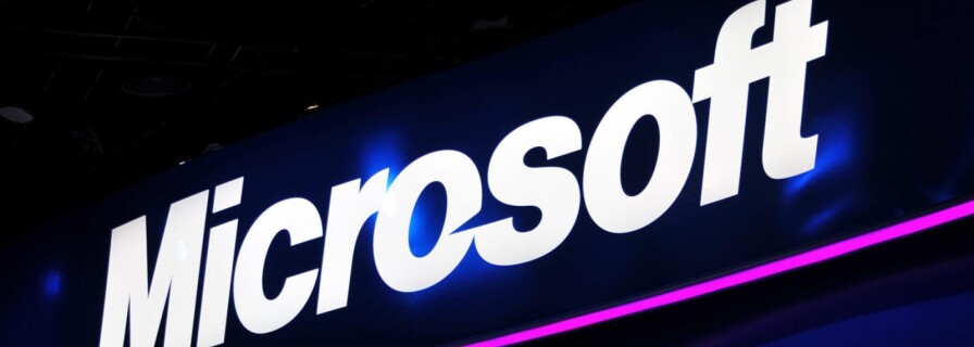Microsoft works on new Windows for weak computers