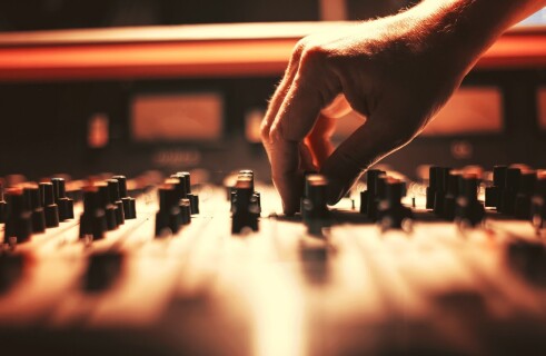 Blockchain comes to the music industry