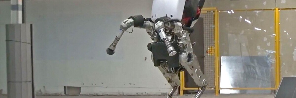 Handle от Boston Dynamics: робот с колесами и манипулятором-присоской