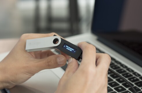 A schoolboy hacked Ledger cryptowallets