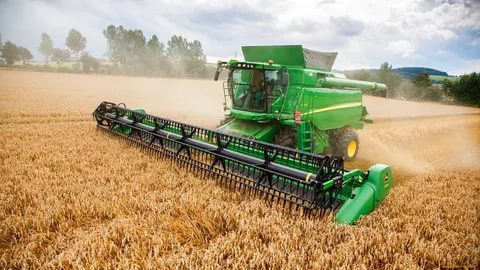 Combine Harvesters to Join Unmanned Vehicles - Hitecher