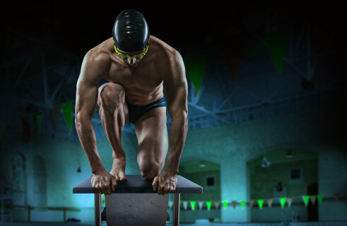 FORM: augmented reality goggles for swimmers 