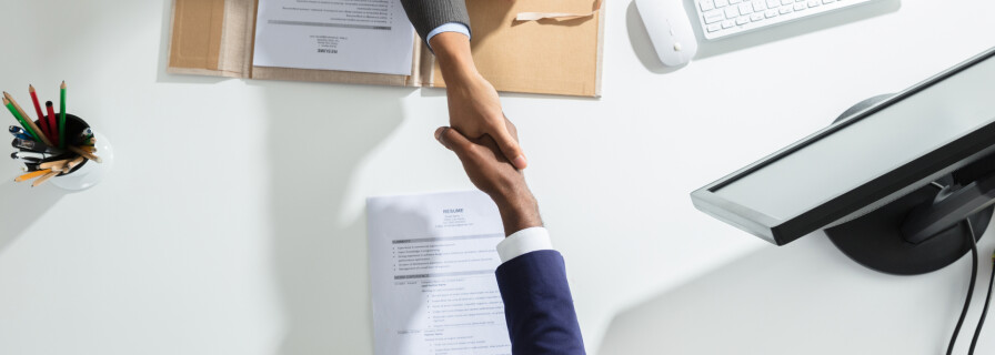 Japanese HR Invests in Blockchain Technology