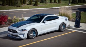 Ford Presents All-electric Mustang with 900 Hp Engine and Manual Gearbox