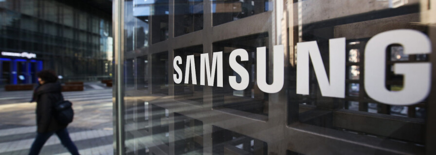 Смартфоны Samsung станут дешевле за счет аутсорса производства