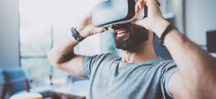 Panasonic представила новые очки виртуальной реальности