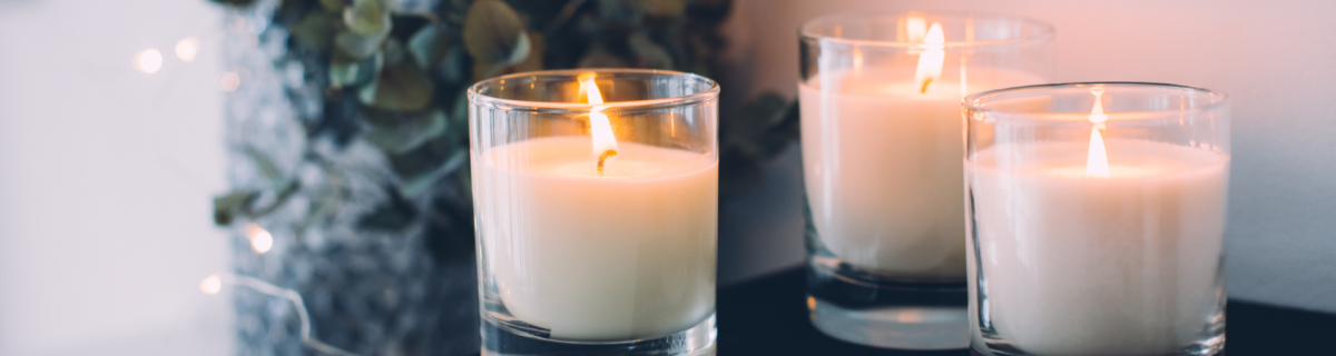 Candle Touch - a wax candle that lights up via Bluetooth