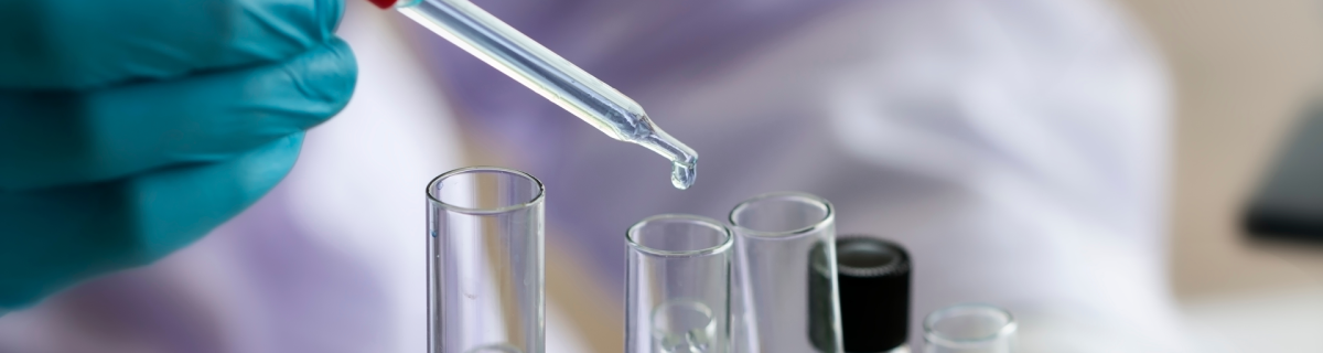 Tiny robot machines to transport prototypes