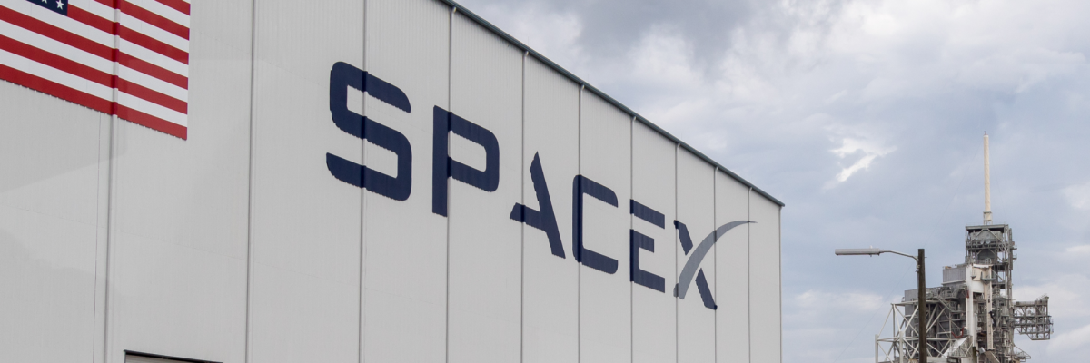 SpaceX собирается запустить систему сверхзвуковых перевозок