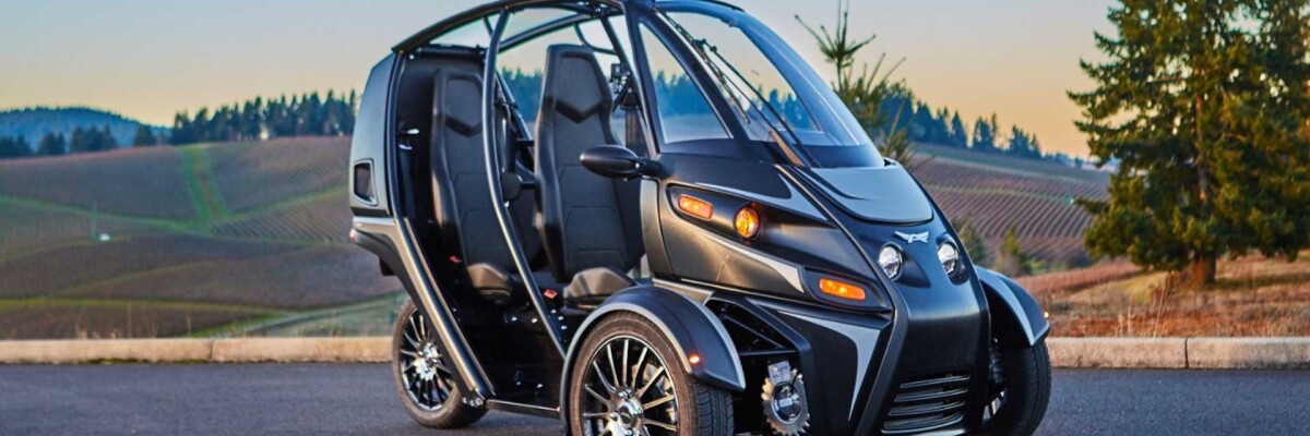 Arcimoto prototypes Roadster, three-wheeled electric road trike