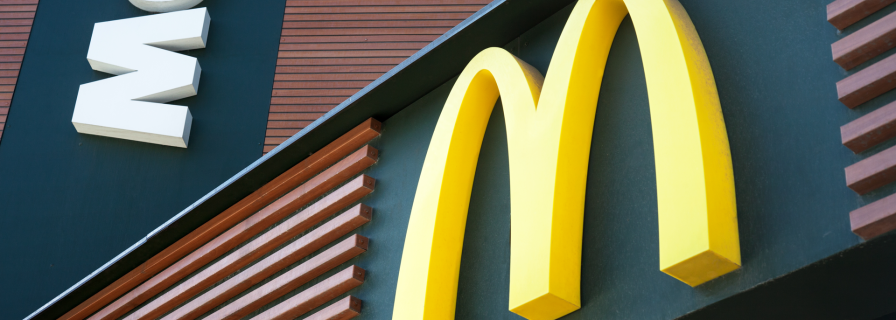 McDonald’s начинает тестировать растительные бургеры McPlant