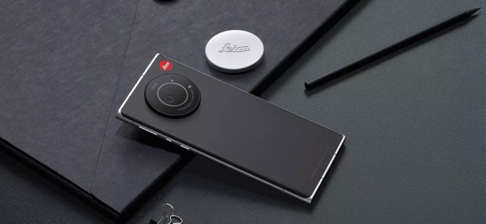 Вышел первый смартфон от Leica