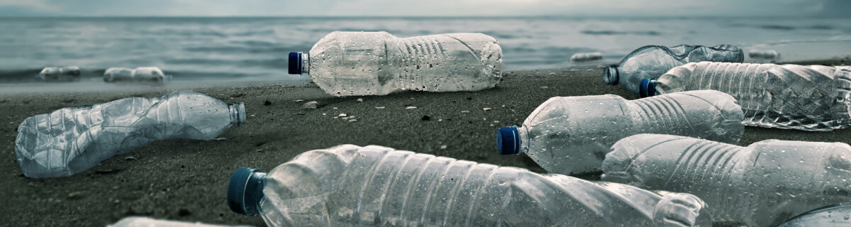 Innovative technology allows people to produce oil out of plastic waste