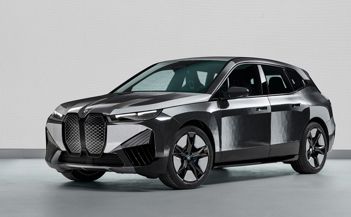 An E-ink coating enables a car to change colour on demand - Hitecher