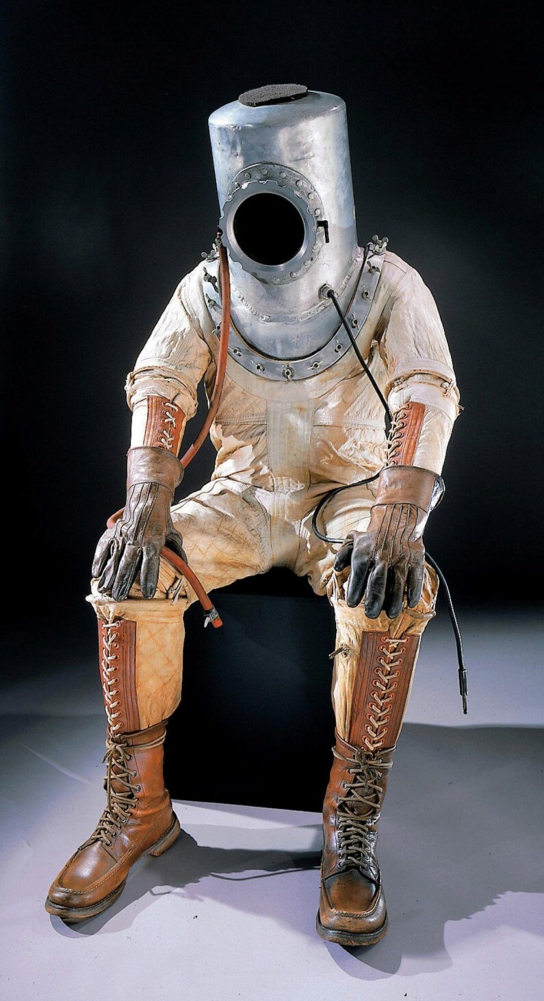 The First Spacesuits on the Moon Were Inspired by Girdle Technology - Racked