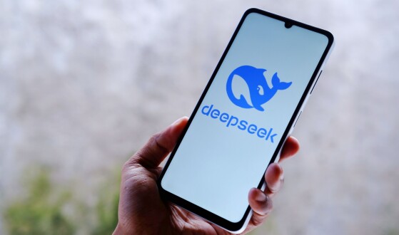 What exactly is China's DeepSeek neural network, and how has it changed the AI field?