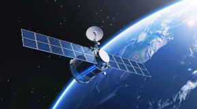 The Billionaire Rivalry Reaches Space Level: Amazon Launches First 27 Internet Satellites, Competing with Starlink