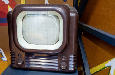 Телевизор до телевидения: идея «видения на расстоянии» и первые схемы